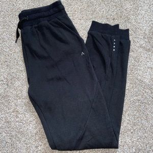 Women’s athletic joggers